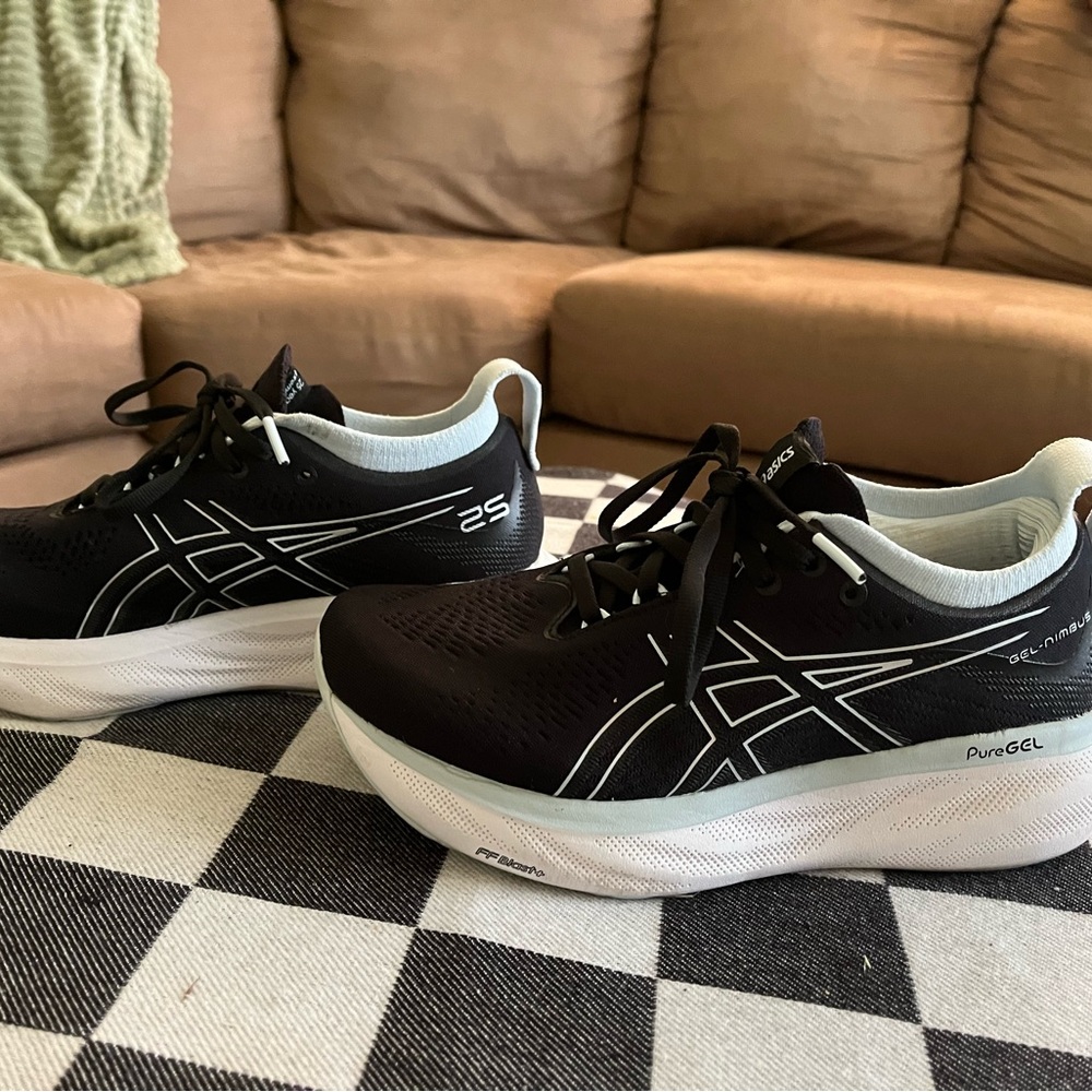 Asics Gel Nimbus 25